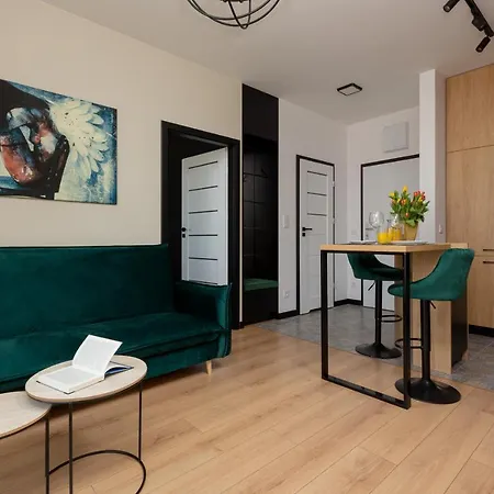 Home Factory Estate Praga Kotsisa By Noclegi Renters Warsaw Exterior photo