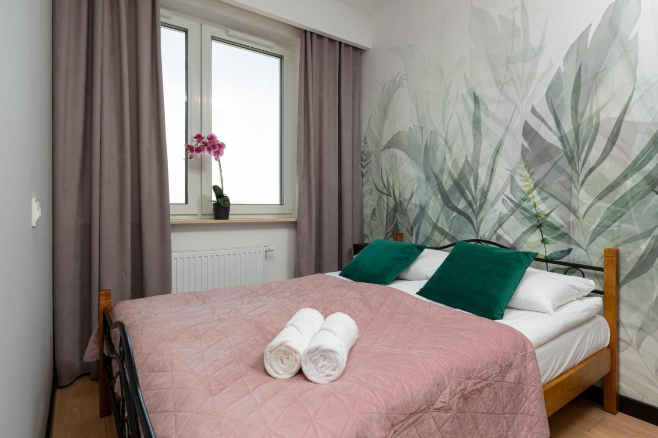 Factory Estate Praga Kotsisa By Renters Apartment Warsaw