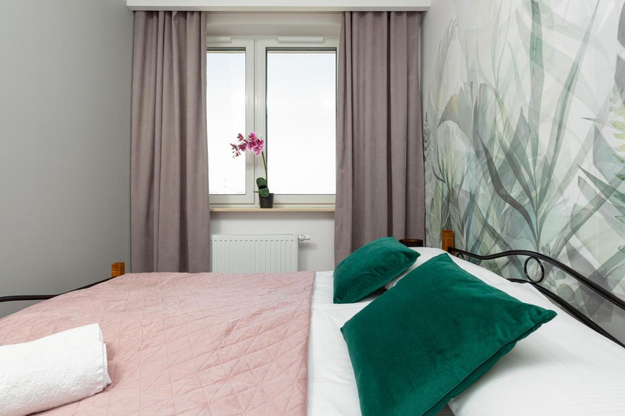 Factory Estate Praga Kotsisa By Renters Apartment Warsaw