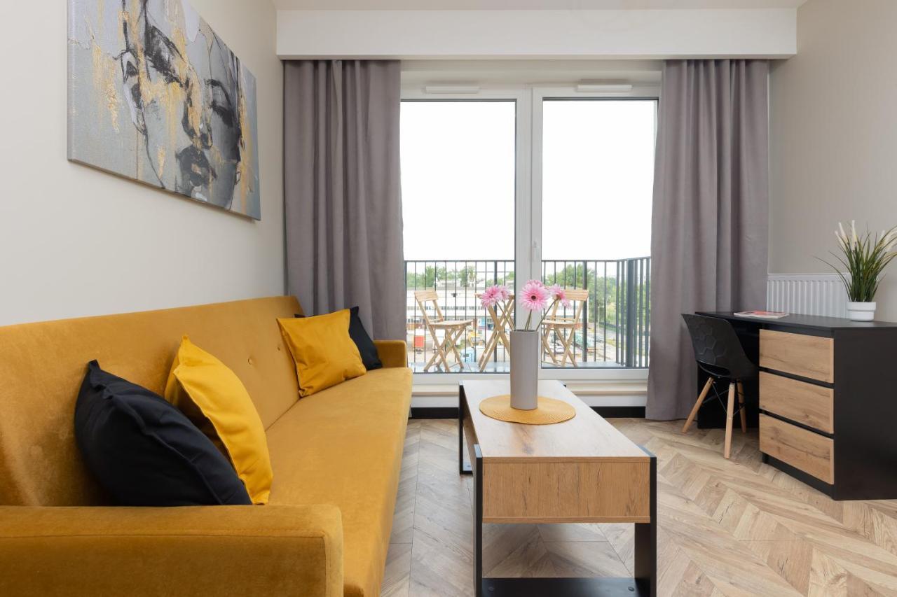 Factory Estate Praga Kotsisa By Renters Warsaw