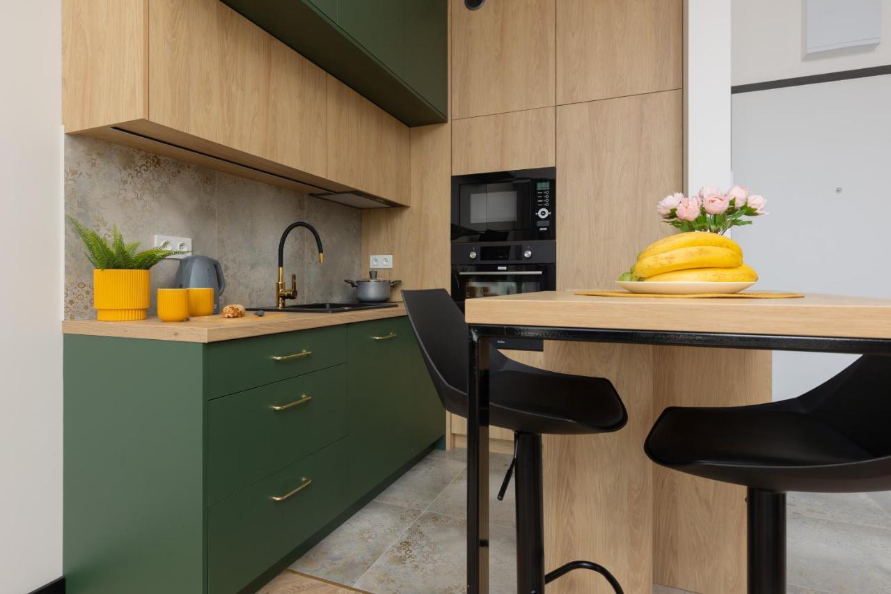 Factory Estate Praga Kotsisa By Renters